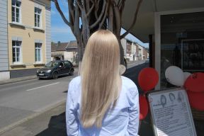 Mandy, White light Blond